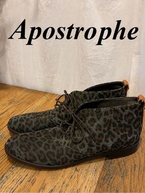Apostrophe Leopard Print Suede Chukka Boots – Olive – EU 36.5